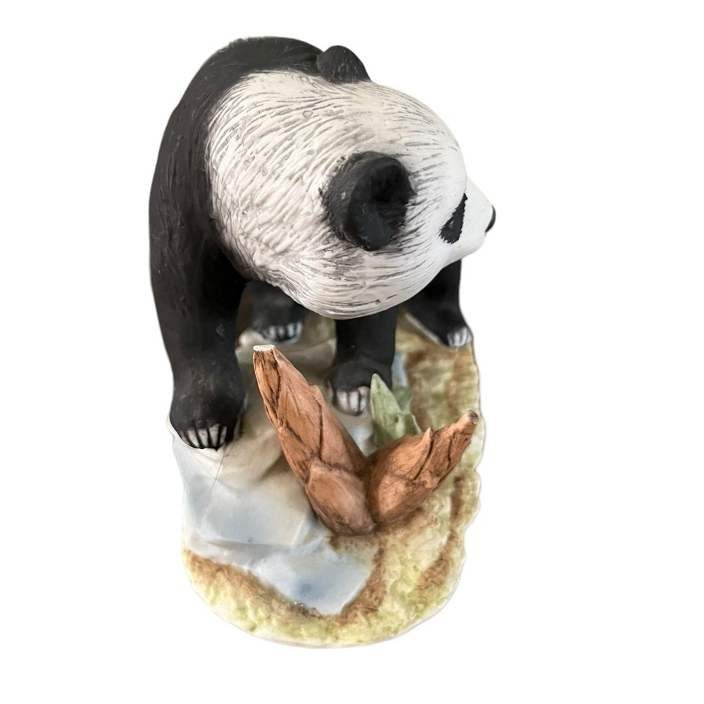 Vintage Lefton Panda Bear Ceramic Figurine #KW4910 Chipped - Picture 3 of 12